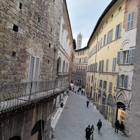 科尔索i1住宿加早餐酒店 4*