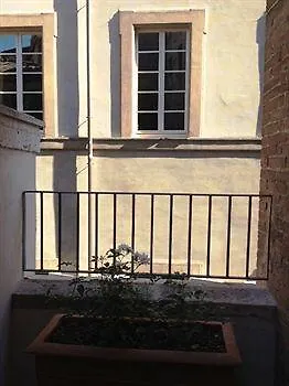 ベッド・アンド・ブレックファスト B＆b イル コルソ シエーナ